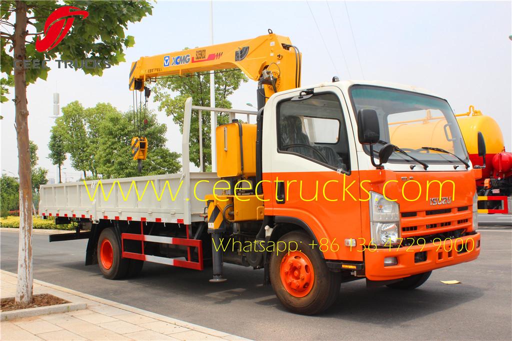 ISUZU 5 T XCMG truck mounted crane