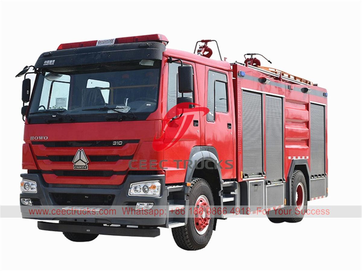 HOWO water foam fire engine