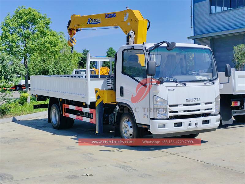 ISUZU NPR 5 Tons XCMG crane truck