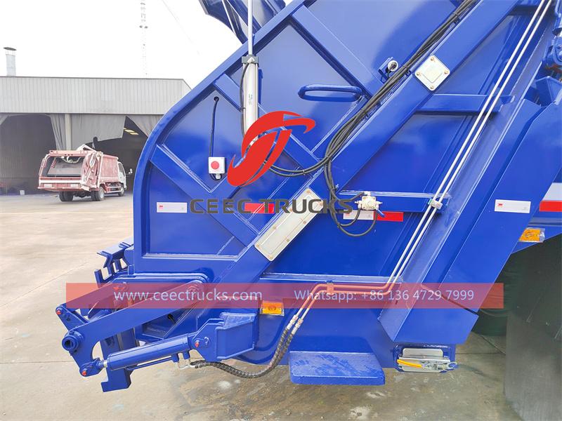 Howo garbage compactor