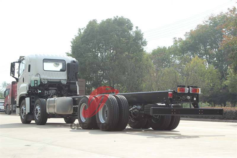 Giga Isuzu 84 380HP 6X cabin truck Chassis 