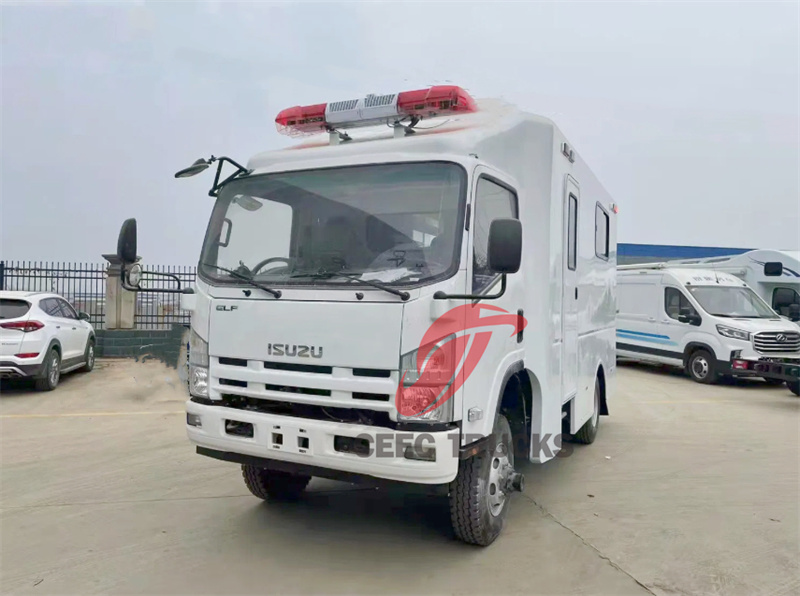 Isuzu 4x4 NPR ambulance