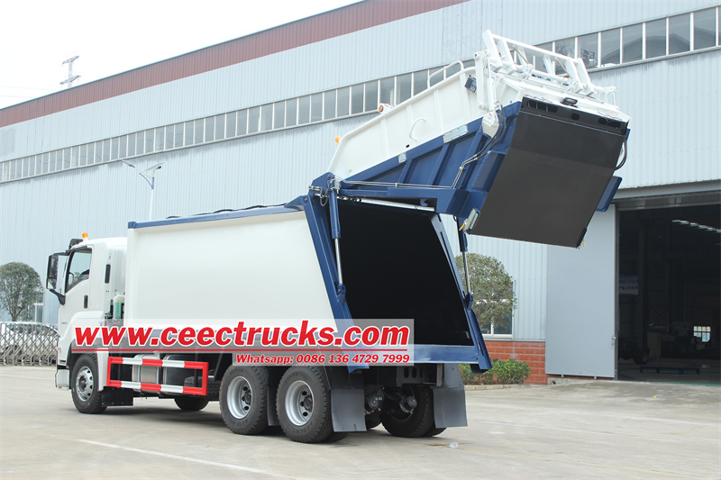 Isuzu GIGA 6x4 heavy duty waste compactor truck