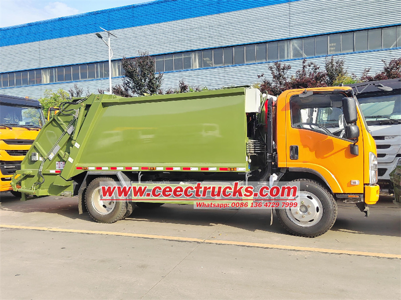 Isuzu npr refuse compactor truck