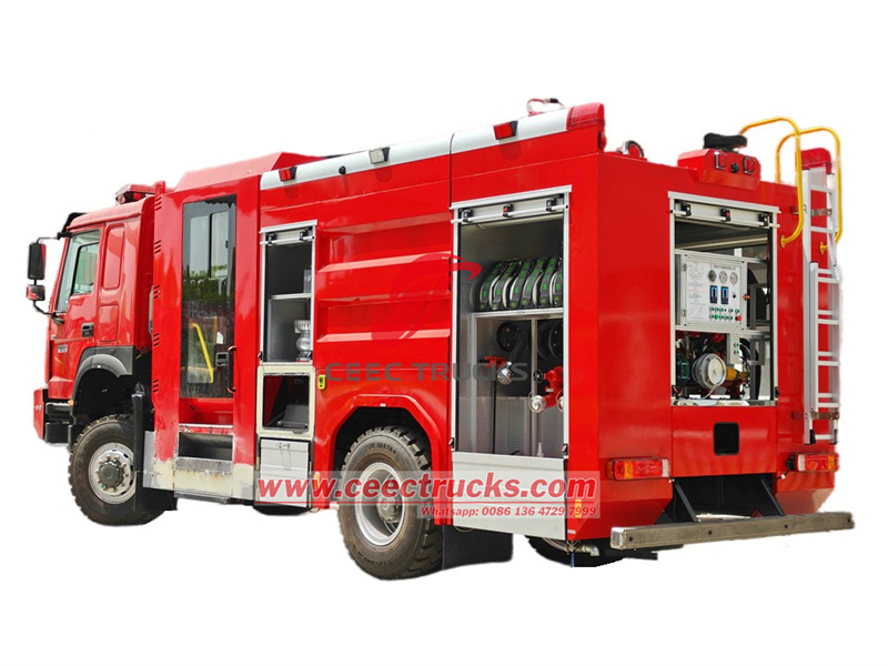 HOWO offroad foam fire truck