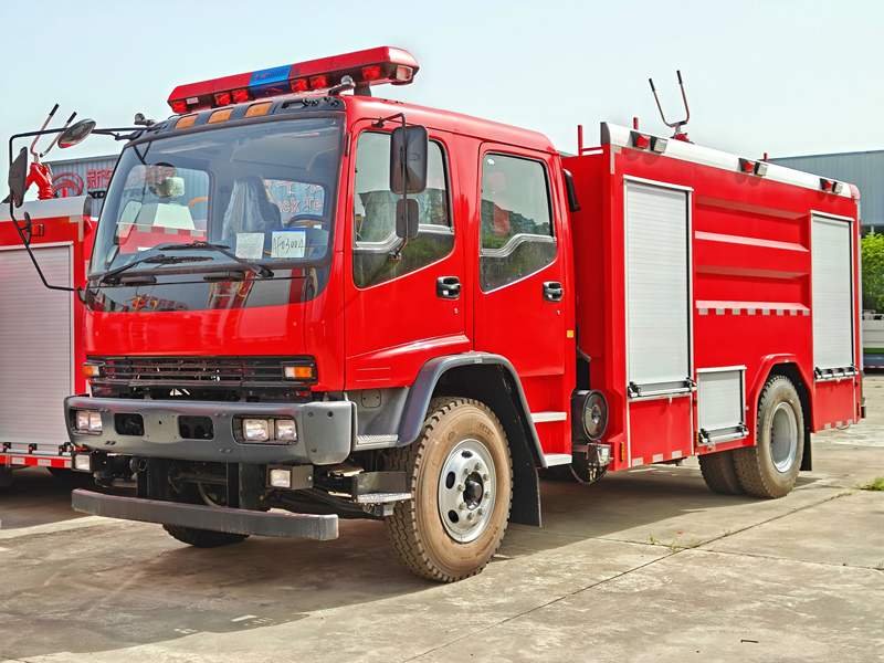 ISUZU FVR fire fighting truck