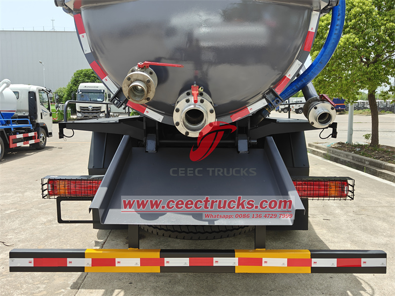 HOWO sewer tanker truck rear discharge valve