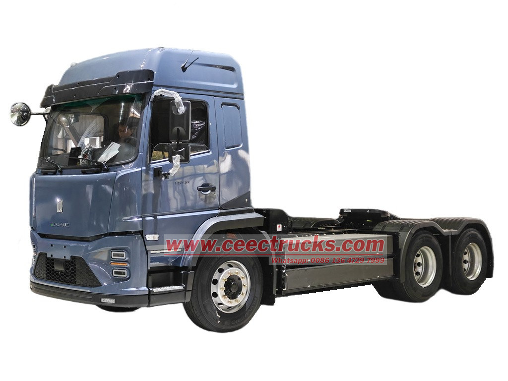 ISUZU 6x4 EV tractor head