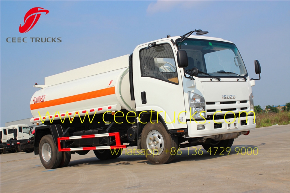 China TOP isuzu 5000 liters fuel tanker truck