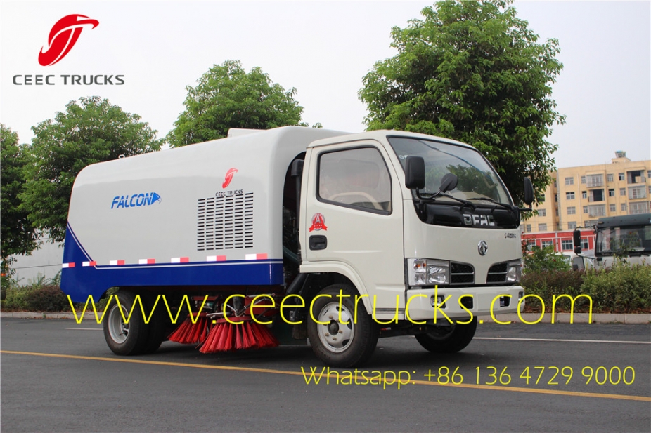 Environmental 4cbm dustbin and 1cbm water tank DONGFENG Mechanical road sweeper