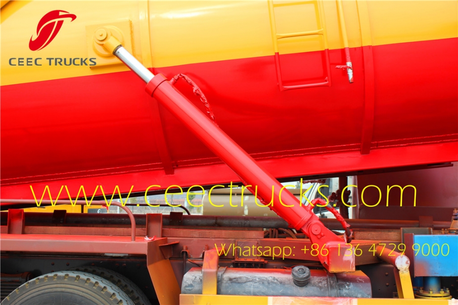 Hot sale Dongfeng 6x4 18000 Litres Vacuum Sewage Suction Tanker Truck