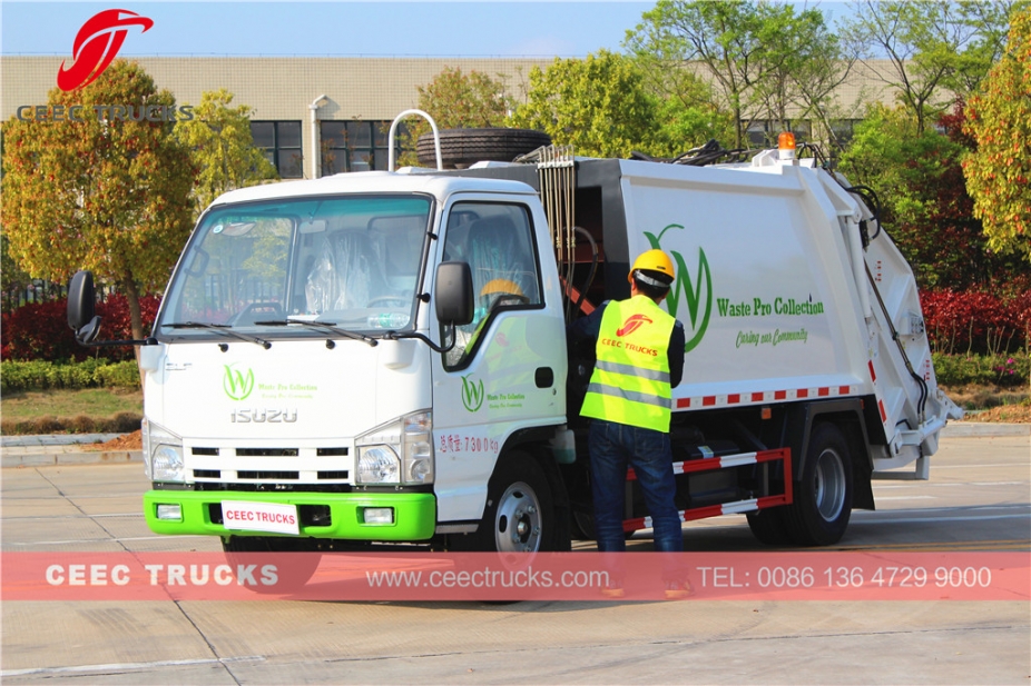 Caminhão compactador de lixo ISUZU 5cbm