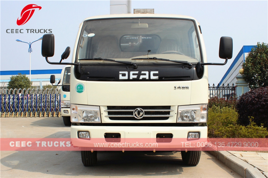 Caminhão varredor de estrada Dongfeng 5CBM