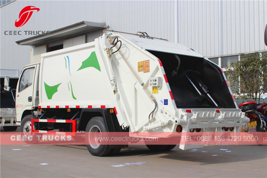 TOP design Dongfeng 5CBM garbage compactor vehicle