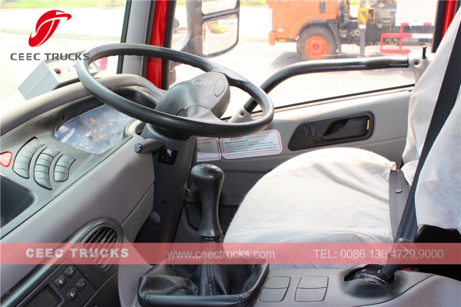 Caminhão-tanque para esvaziamento de fossa FAW 18CBM