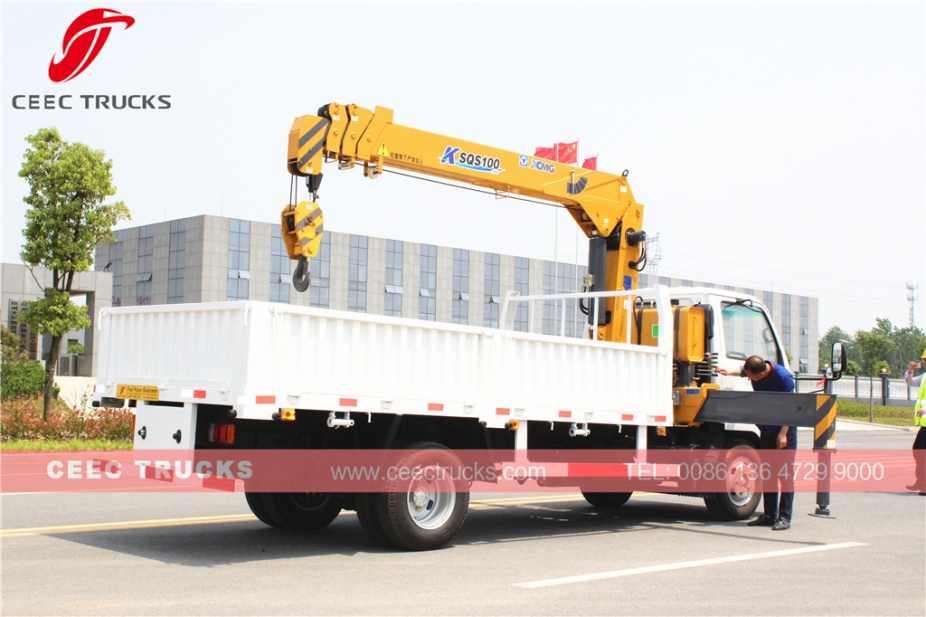 Best ISUZU 4 T truck mounted crane trucks