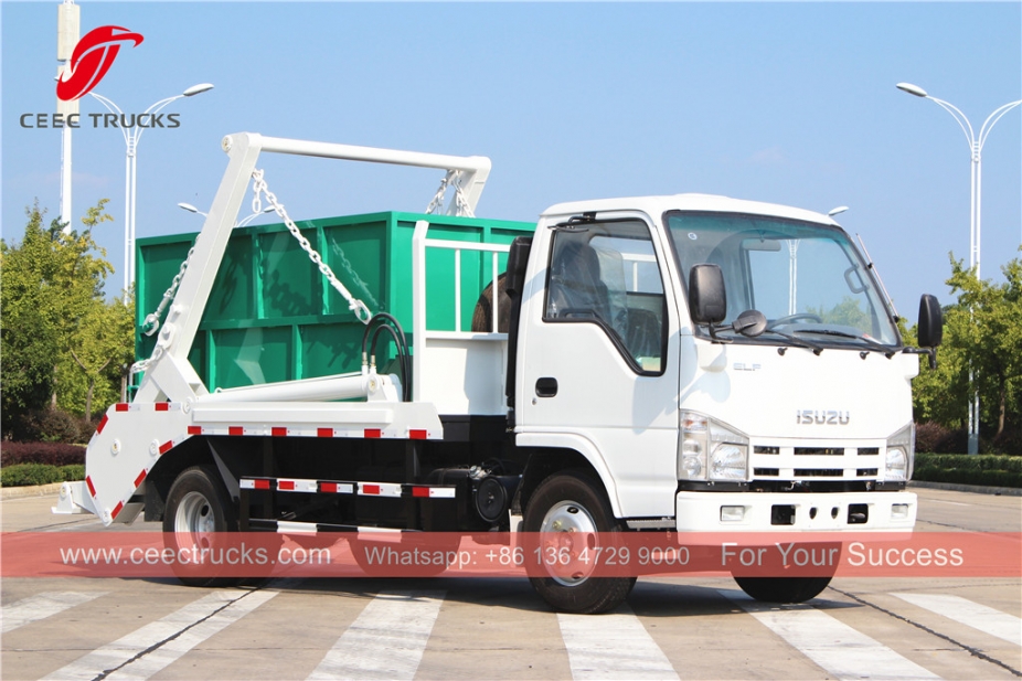 Caminhão de lixo com braço oscilante ISUZU 4CBM