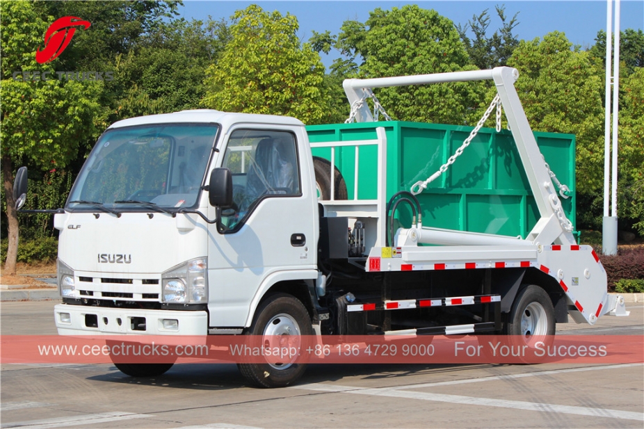 Caminhão de lixo com braço oscilante ISUZU 4CBM