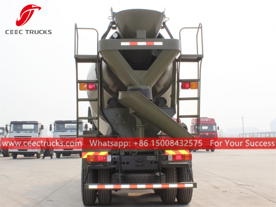 Caminhão betoneira Beiben 10 CBM