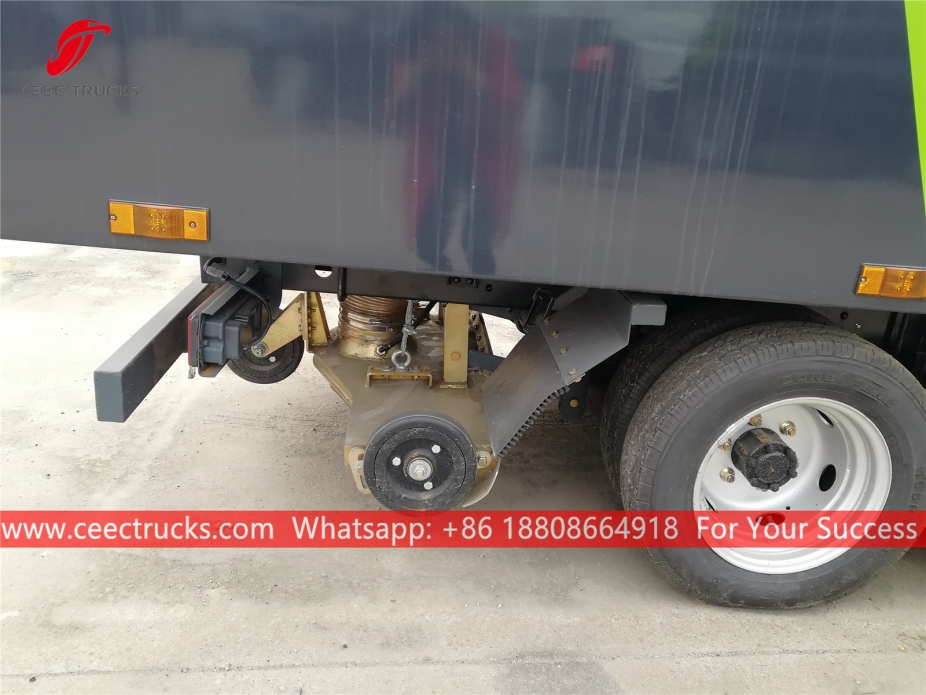 Caminhão varredor de estrada 2.5CBM