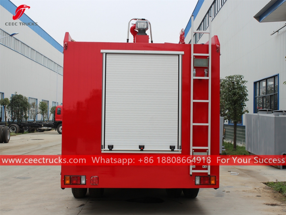 Caminhão de combate a incêndio ISUZU FTR