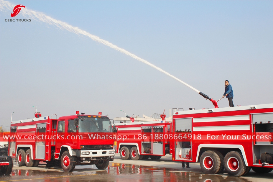 Caminhão de bombeiros de espuma ISUZU FVZ