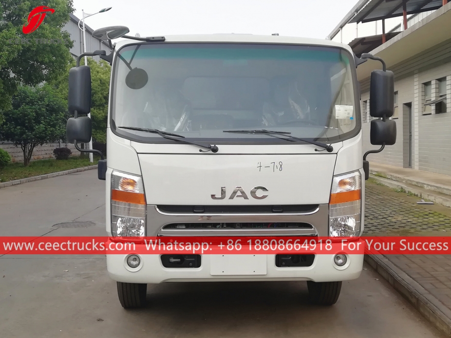 Caminhão compactador de lixo 6CBM JAC