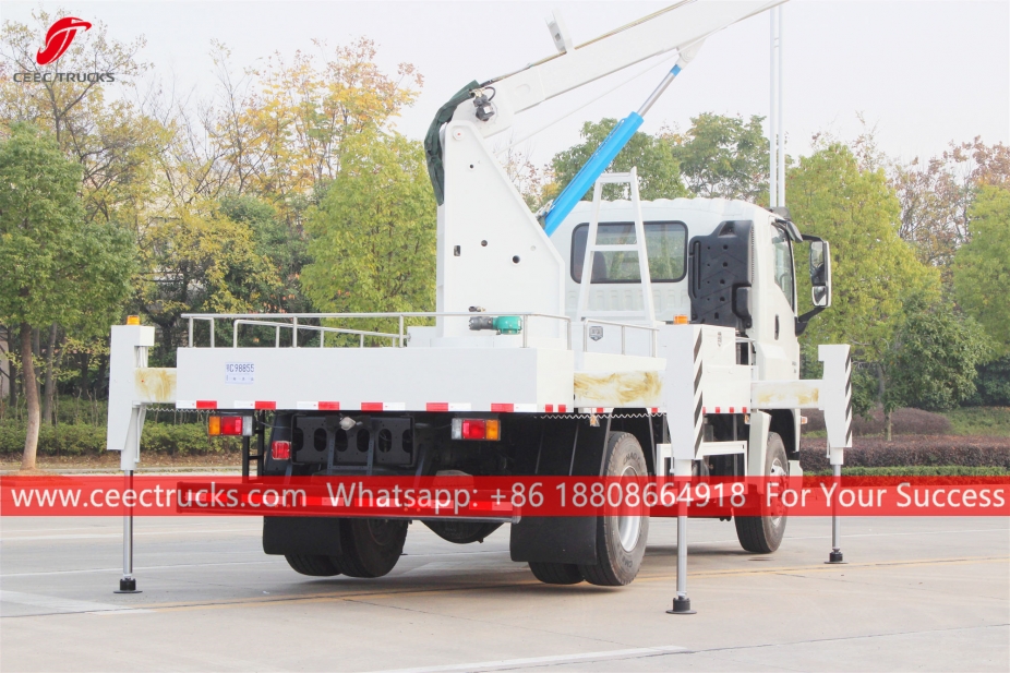 Caminhão de trabalho com plataforma aérea ISUZU GIGA 16m