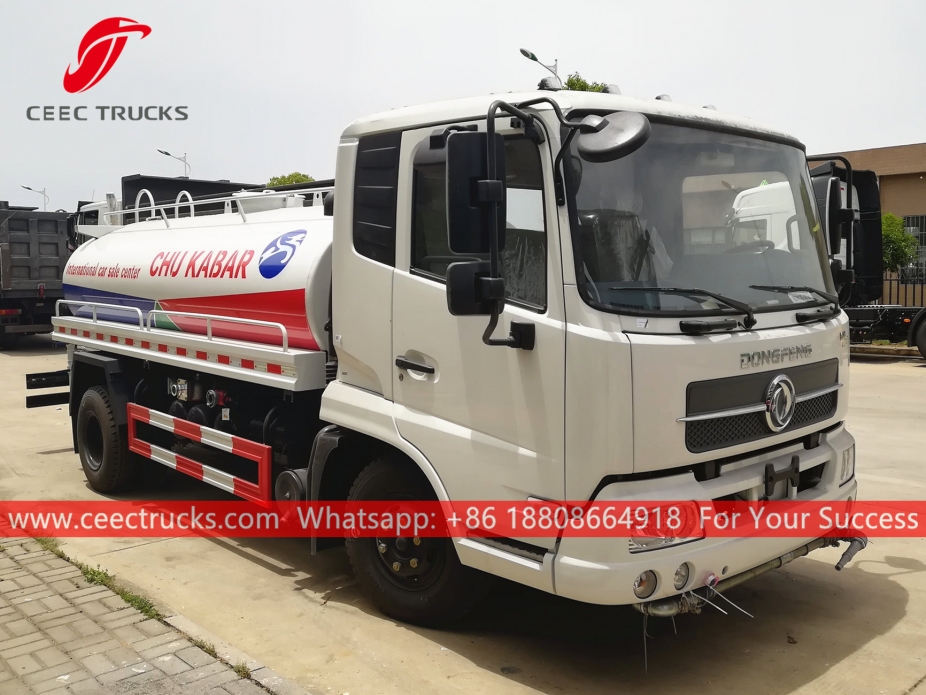 Caminhão de aspersão de água 12 CBM DONGFENG