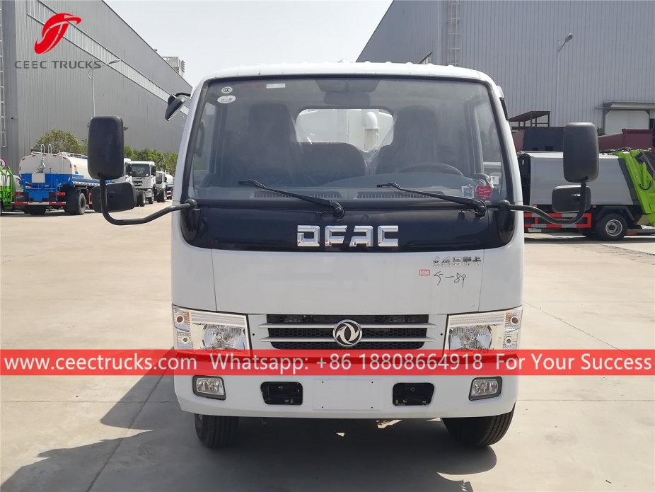 Caminhão de sucção séptica de 4.500 litros DongFeng