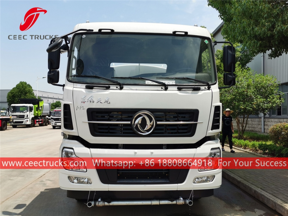 Caminhão de aspersão de água Dongfeng 6x4