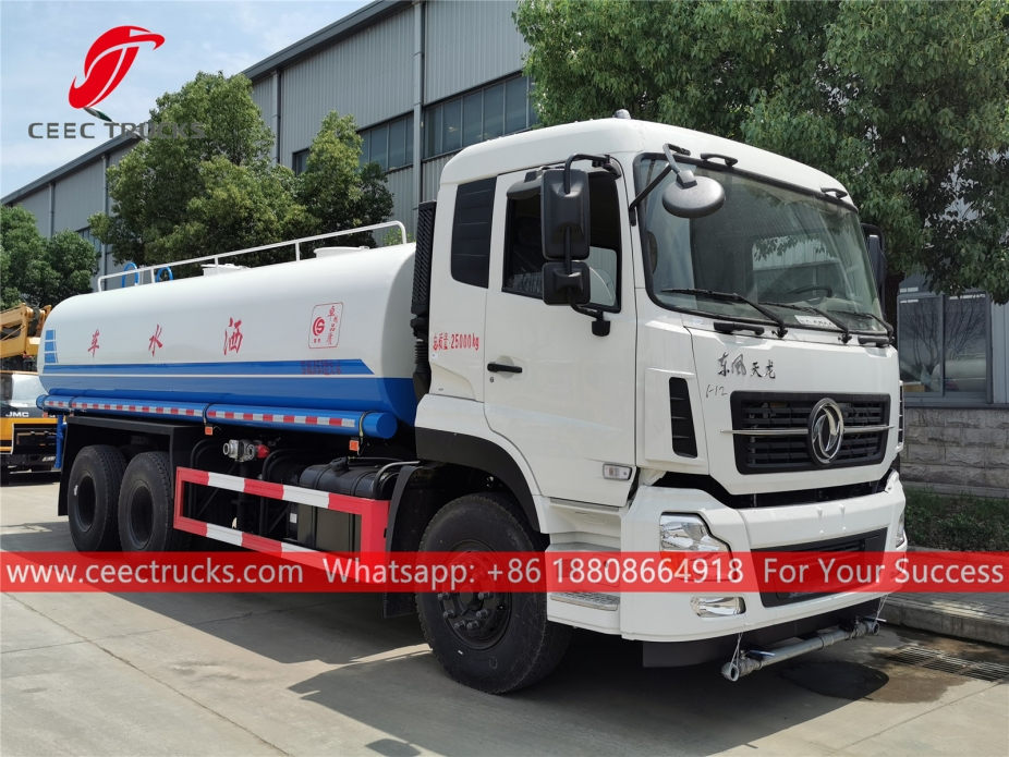 Caminhão de aspersão de água Dongfeng 6x4