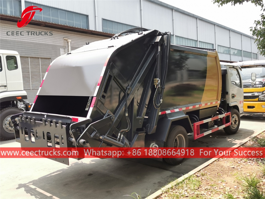 Caminhão de compressão de lixo Dongfeng 5CBM