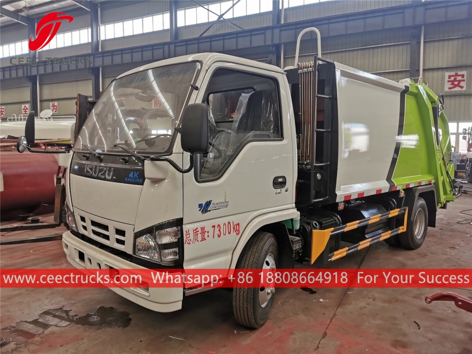 ISUZU 6cbm garbage compactor