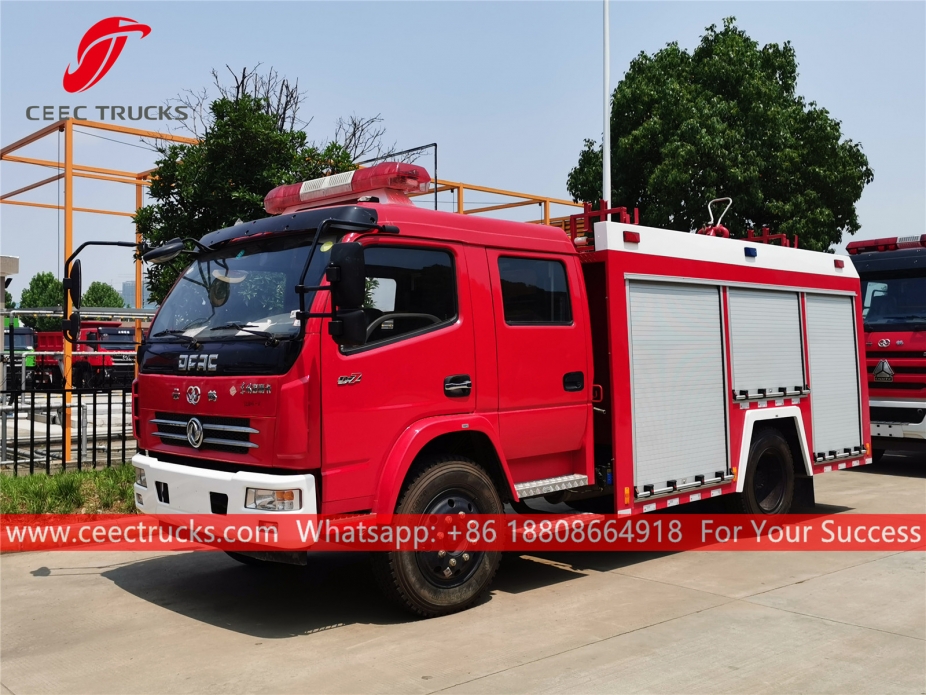 Caminhão de bombeiros de espuma Dongfeng 4CBM