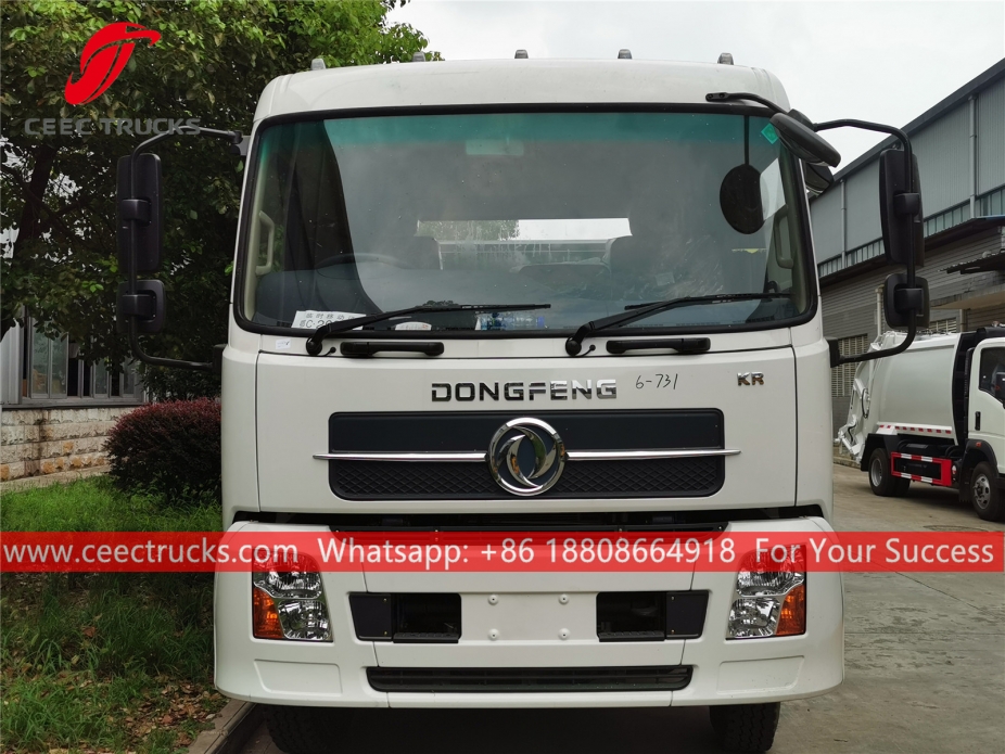 Caminhão de lixo com braço oscilante Dongfeng RHD