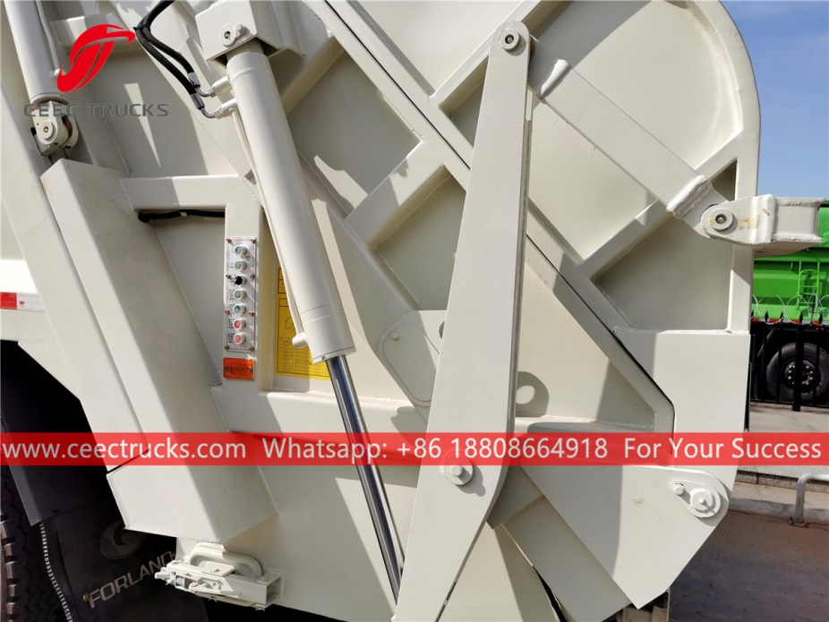 New designed 8,000 liters compression rubbish truck body