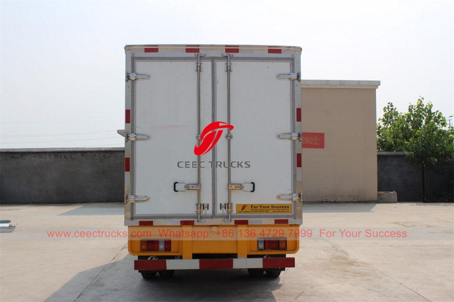 ISUZU 4 ton refrigerated truck