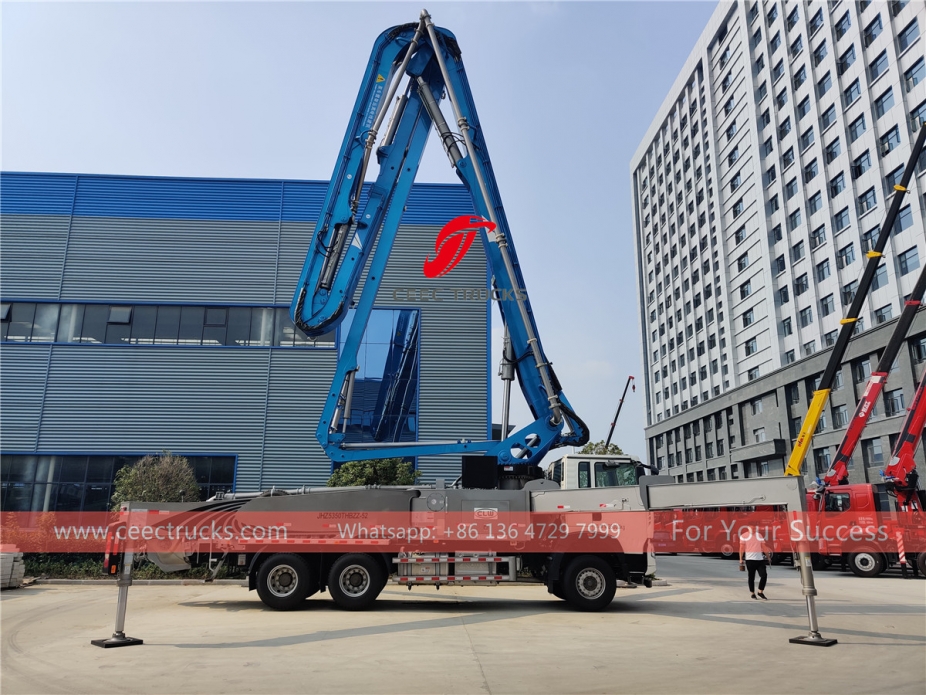 caminhão bomba de cimento HOWO de 38m