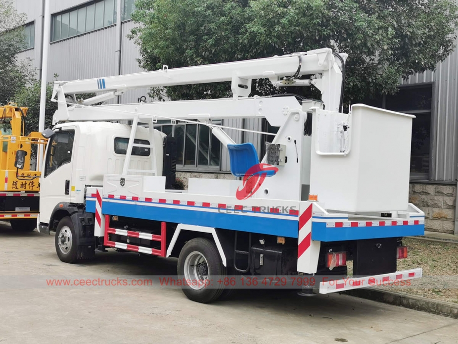 HOWO RHD man lifter truck