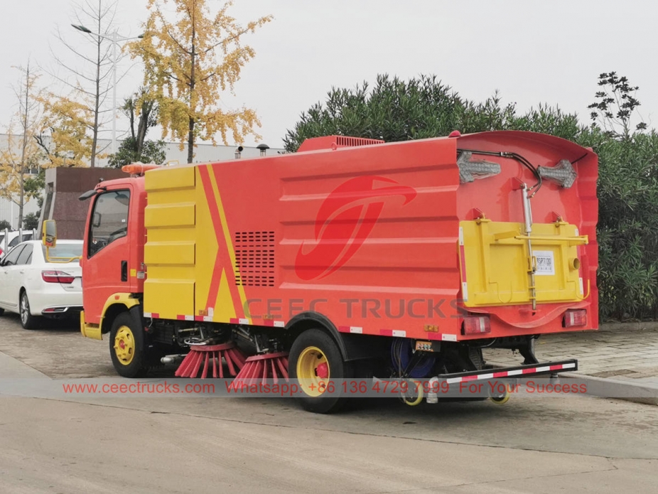 HOWO 5cbm road sweeper truck