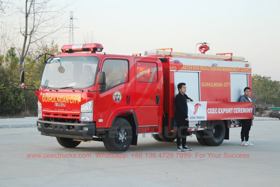 ISUZU water tank fire engine