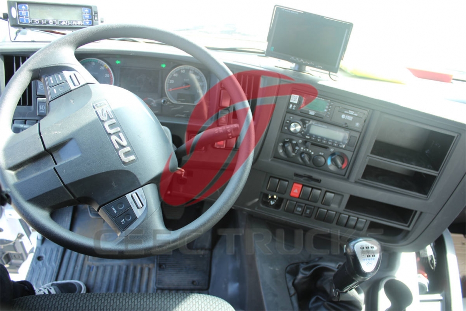 ISUZU GIGA 25 ton refrigerated truck