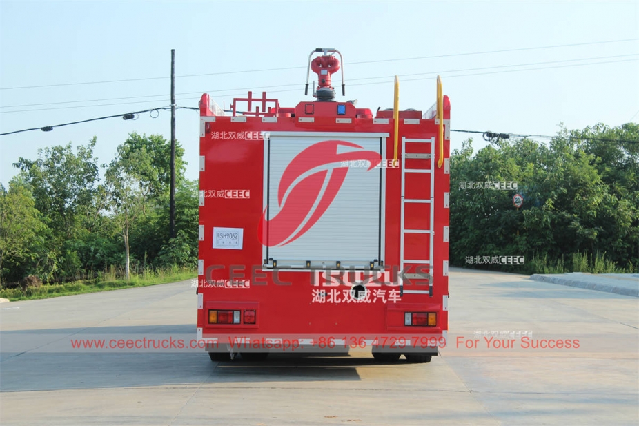 ISUZU GIGA 6 wheeler fire fighting trucks at discount price