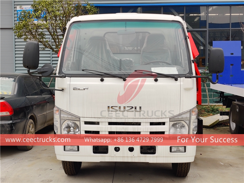 Caminhão destruidor ISUZU NQR