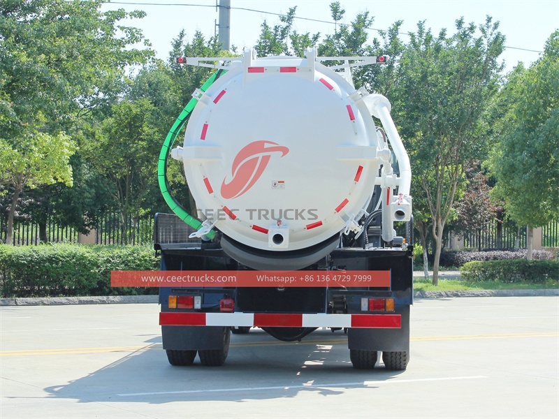 ISUZU FTR 6 wheeler vacuum suction truck made in China