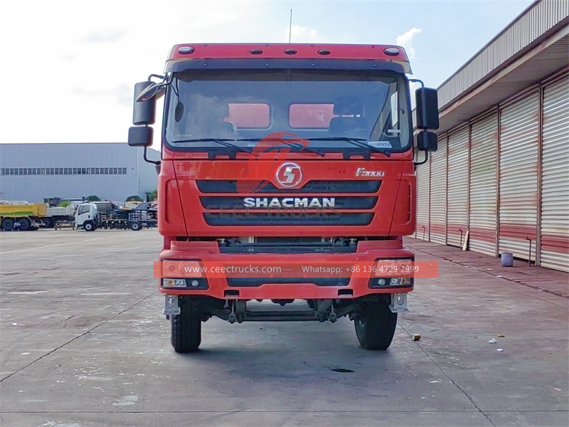 Shacman heavy duty fire fighting 12,000L truck with factory direct sale