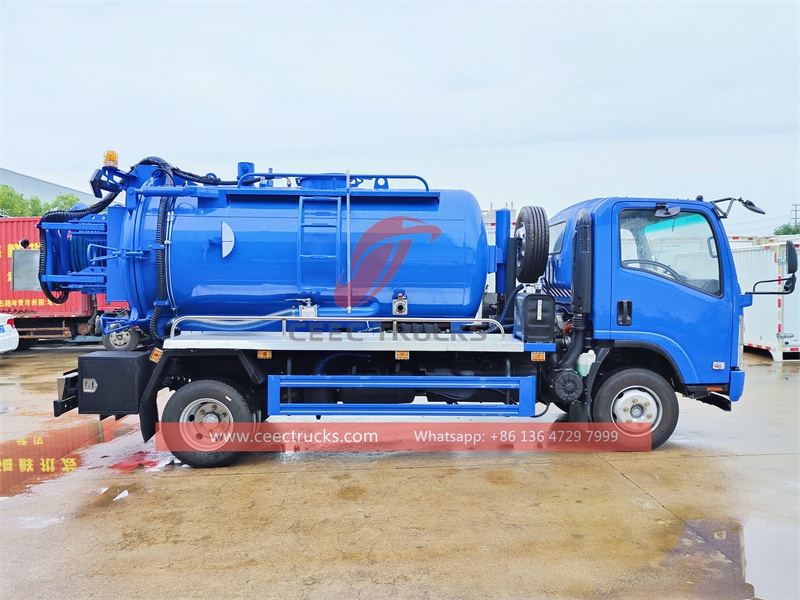 ISUZU NPR 190hp Vacuum Tank Truck with factory direct sale