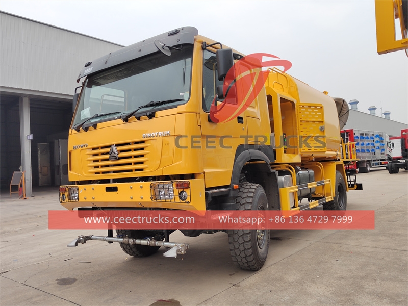 Howo 4x4 Dust Suppression Water Tank Truck for sale