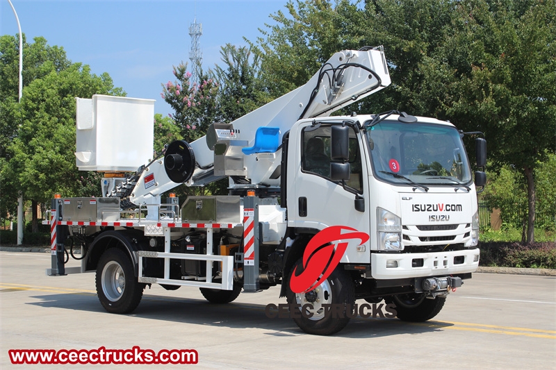 Off Road 4 Wheel Isuzu NPR Aerial Platform Truck